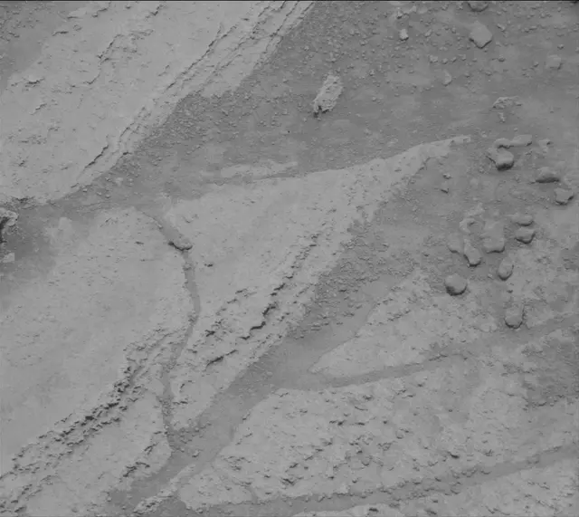 Sol 3637: Mast Camera (Mastcam)