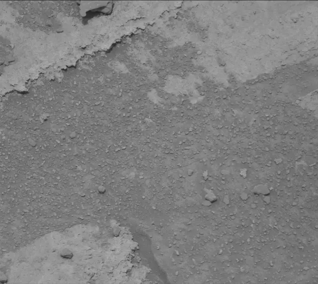 Sol 3637: Mast Camera (Mastcam)