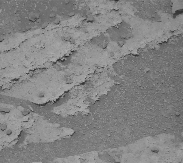 Sol 3637: Mast Camera (Mastcam)