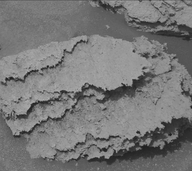 Sol 3637: Mast Camera (Mastcam)
