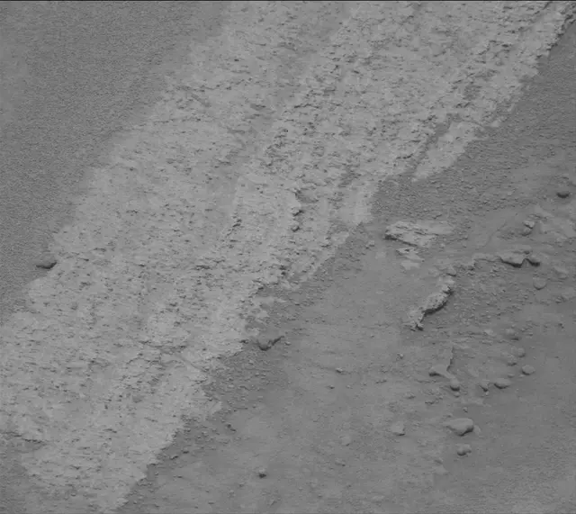 Sol 3637: Mast Camera (Mastcam)