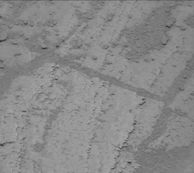 Sol 3637: Mast Camera (Mastcam)