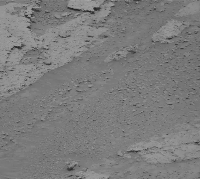 Sol 3637: Mast Camera (Mastcam)