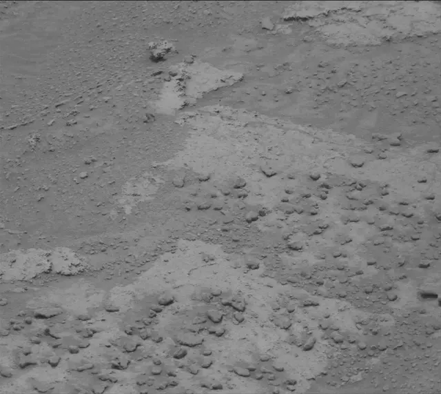 Sol 3637: Mast Camera (Mastcam)