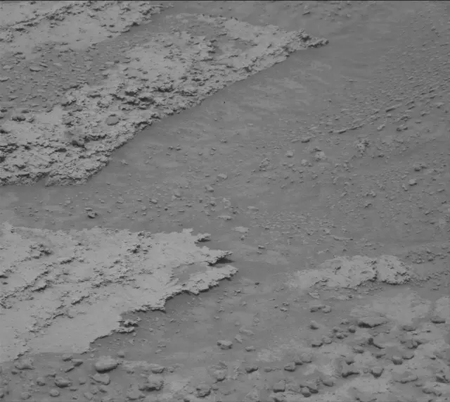 Sol 3637: Mast Camera (Mastcam)