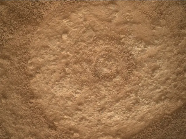 Sol 3637: Mars Hand Lens Imager (MAHLI)