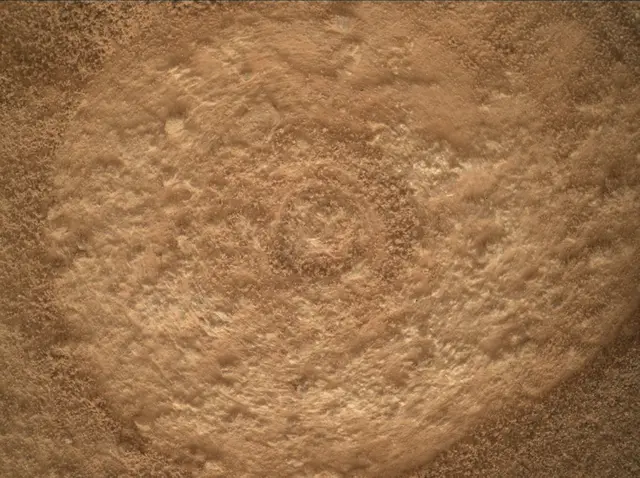 Sol 3637: Mars Hand Lens Imager (MAHLI)