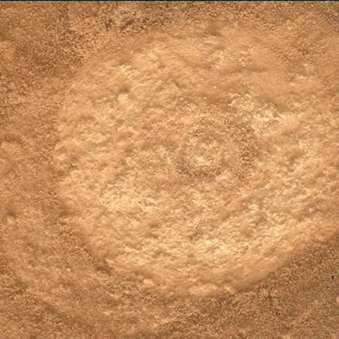 Sol 3637: Mars Hand Lens Imager (MAHLI)