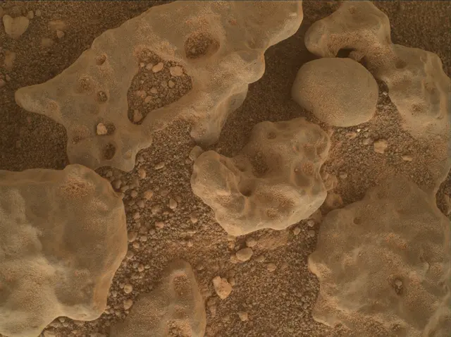 Sol 3637: Mars Hand Lens Imager (MAHLI)