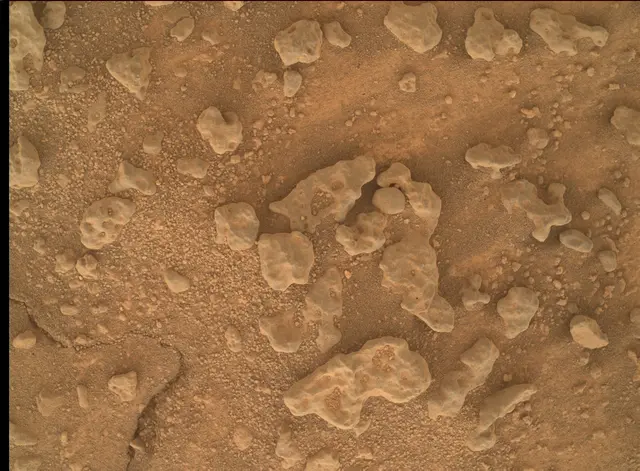 Sol 3637: Mars Hand Lens Imager (MAHLI)