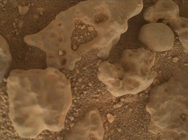 Sol 3637: Mars Hand Lens Imager (MAHLI)