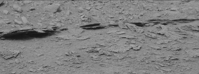 Sol 3638: Mast Camera (Mastcam)