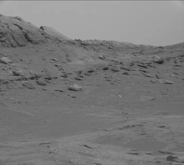 Sol 3638: Mast Camera (Mastcam)