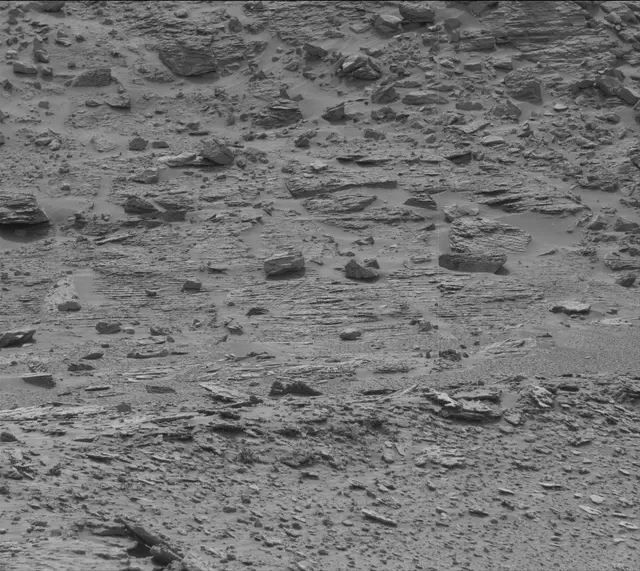 Sol 3638: Mast Camera (Mastcam)