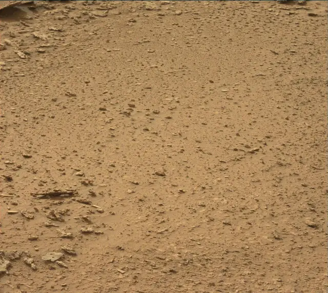 Sol 3638: Mast Camera (Mastcam)