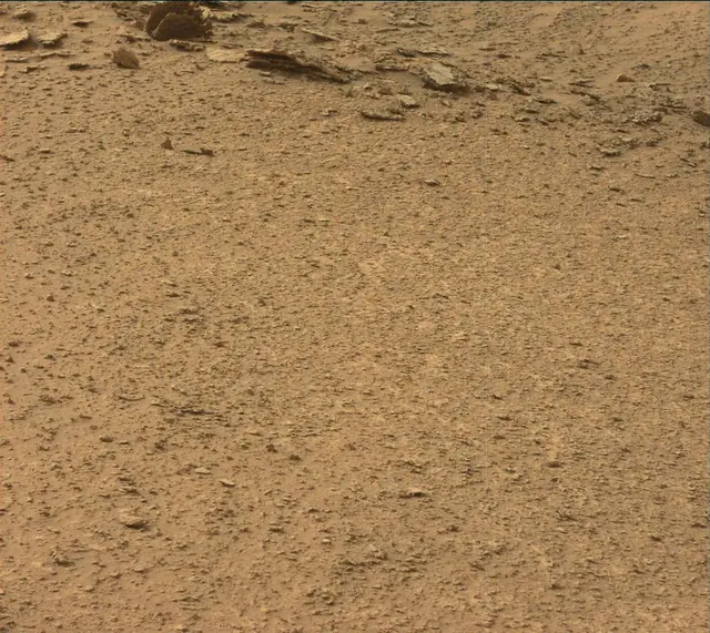 Sol 3638: Mast Camera (Mastcam)