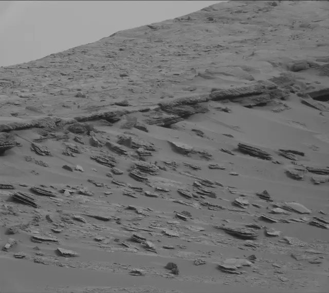 Sol 3638: Mast Camera (Mastcam)