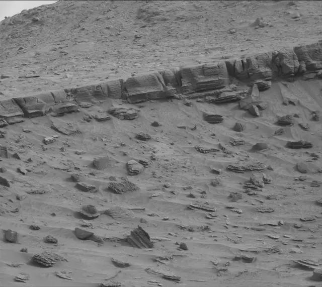 Sol 3638: Mast Camera (Mastcam)