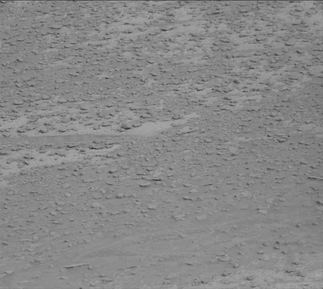 Sol 3638: Mast Camera (Mastcam)