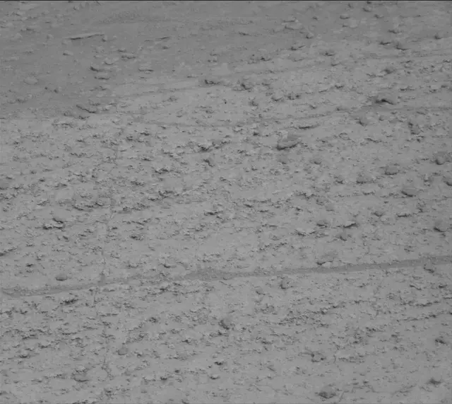 Sol 3638: Mast Camera (Mastcam)