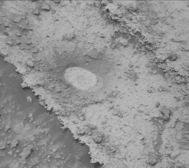 Sol 3638: Mast Camera (Mastcam)