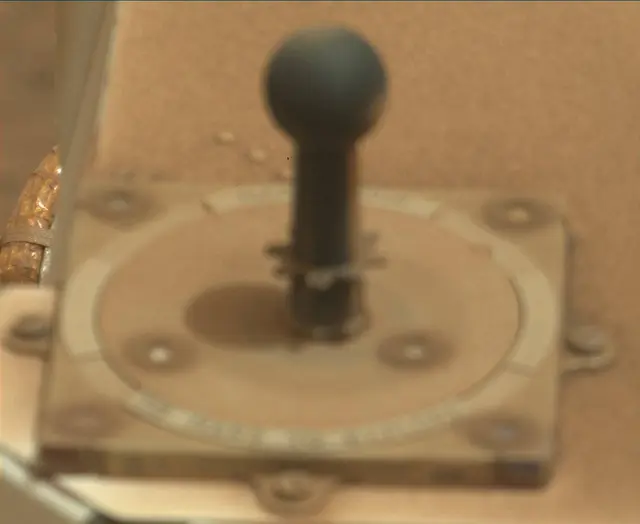 Sol 3638: Mast Camera (Mastcam)