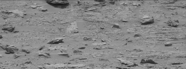Sol 3639: Mast Camera (Mastcam)