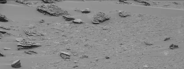 Sol 3639: Mast Camera (Mastcam)