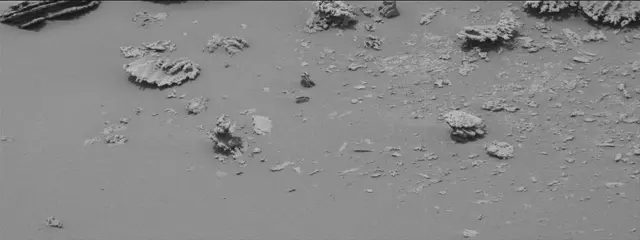 Sol 3639: Mast Camera (Mastcam)