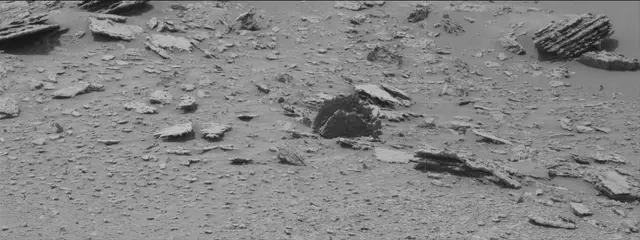 Sol 3639: Mast Camera (Mastcam)