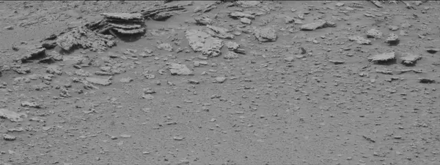 Sol 3639: Mast Camera (Mastcam)