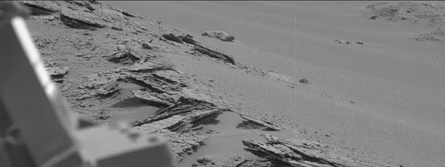 Sol 3639: Mast Camera (Mastcam)