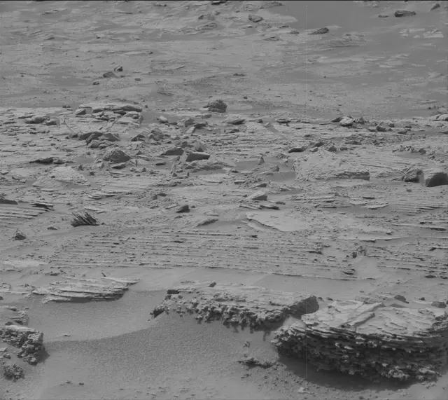Sol 3639: Mast Camera (Mastcam)