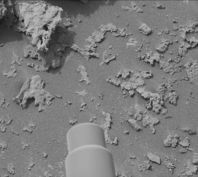 Sol 3639: Mast Camera (Mastcam)