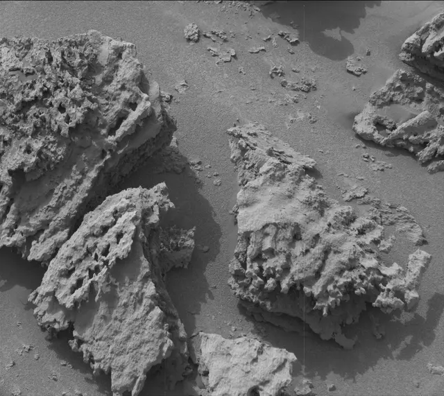 Sol 3639: Mast Camera (Mastcam)