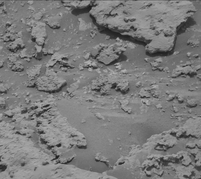 Sol 3639: Mast Camera (Mastcam)