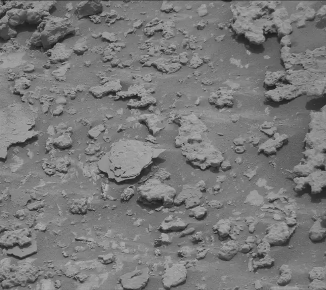 Sol 3639: Mast Camera (Mastcam)