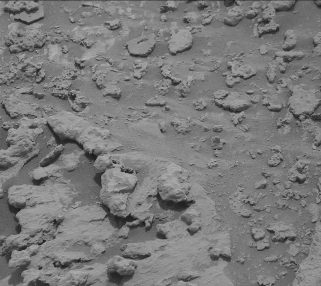 Sol 3639: Mast Camera (Mastcam)