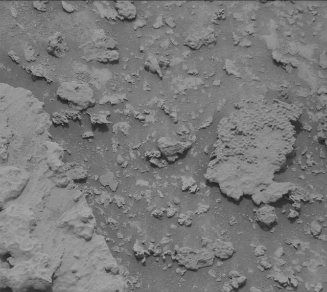 Sol 3639: Mast Camera (Mastcam)
