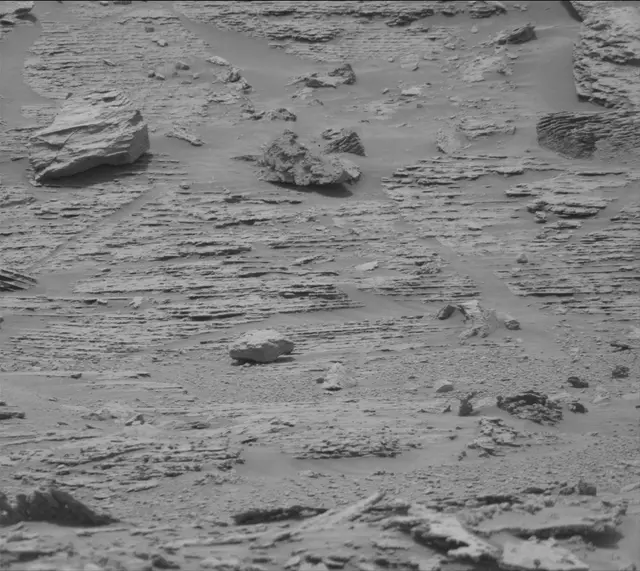 Sol 3639: Mast Camera (Mastcam)