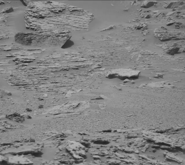 Sol 3639: Mast Camera (Mastcam)