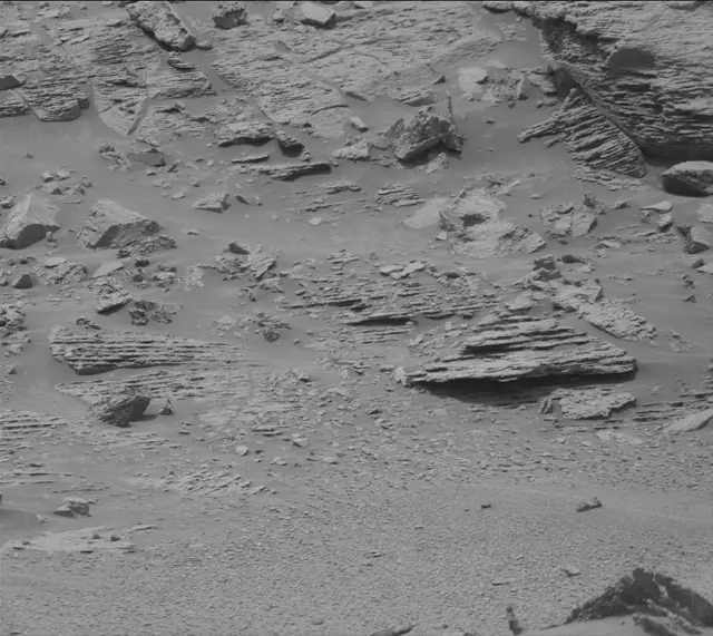 Sol 3639: Mast Camera (Mastcam)