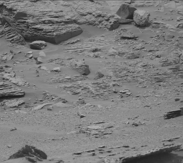 Sol 3639: Mast Camera (Mastcam)
