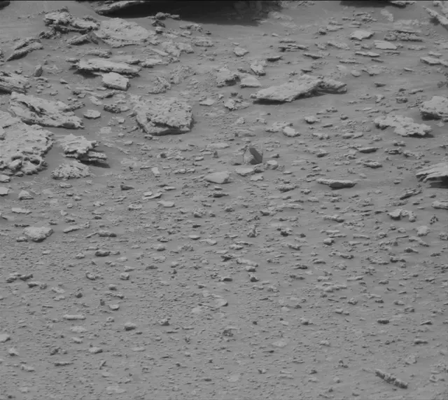 Sol 3639: Mast Camera (Mastcam)