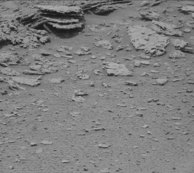 Sol 3639: Mast Camera (Mastcam)