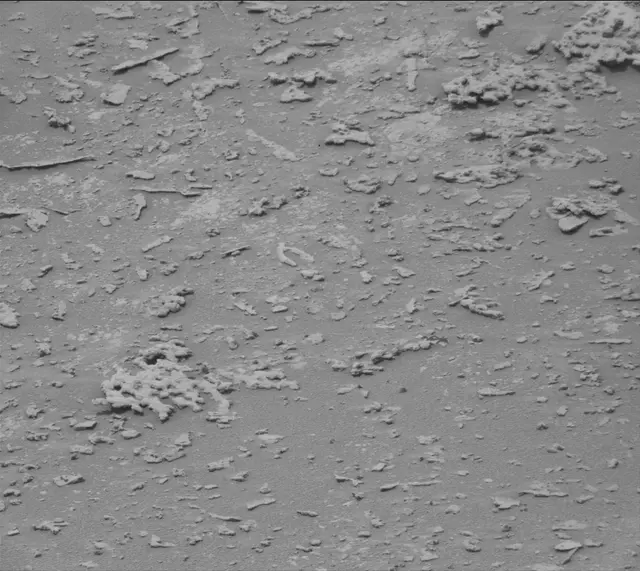 Sol 3639: Mast Camera (Mastcam)