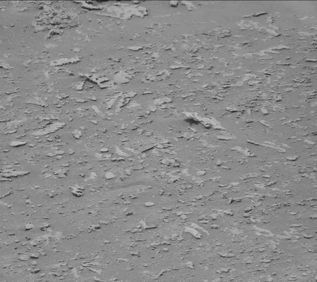 Sol 3639: Mast Camera (Mastcam)