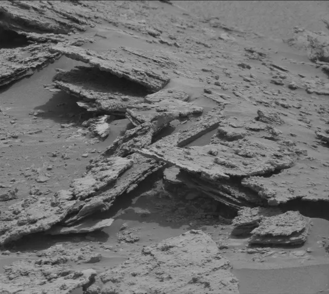 Sol 3639: Mast Camera (Mastcam)
