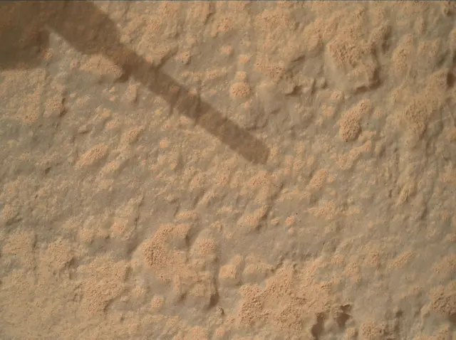 Sol 3639: Mars Hand Lens Imager (MAHLI)