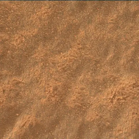 Sol 3639: Mars Hand Lens Imager (MAHLI)
